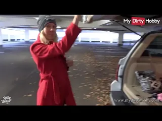 Thumbnail: College Girl Gets Wild With Stranger in Public Park